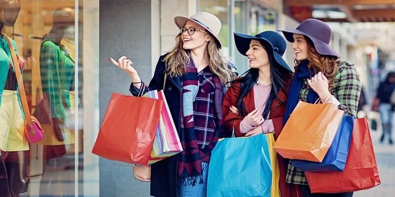 Phù hợp với túi tiền của đa số khách hàng